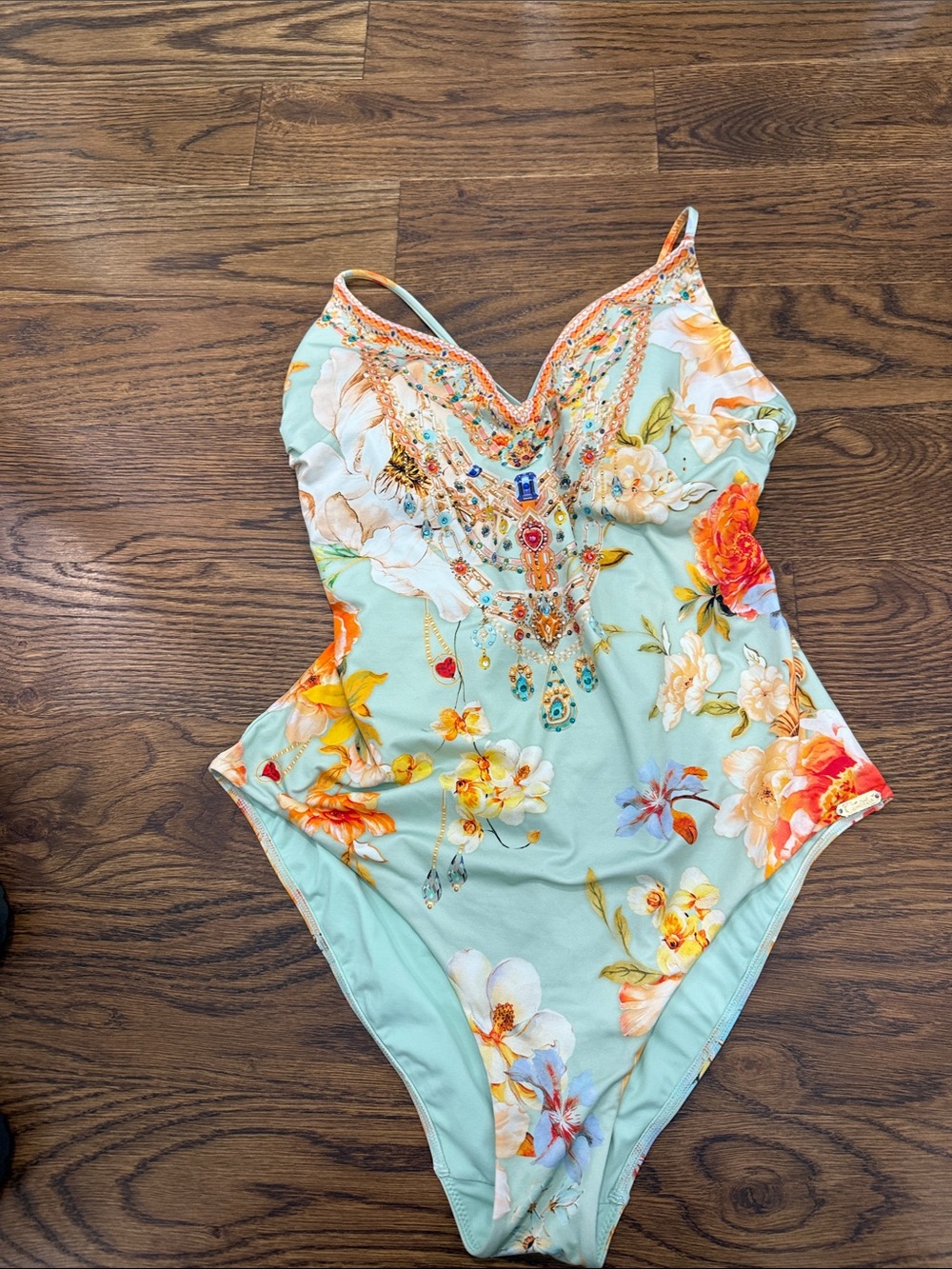 Camilla Talk the Walk Blouson Layer OS and swimsuit size Large. Like new. - Picture 4 of 10